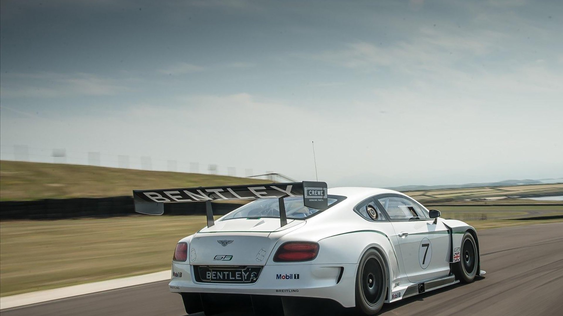 掀翻与接管，国际米兰征服卡塔尔，格纳布里在西决生死战中注入足球灵魂